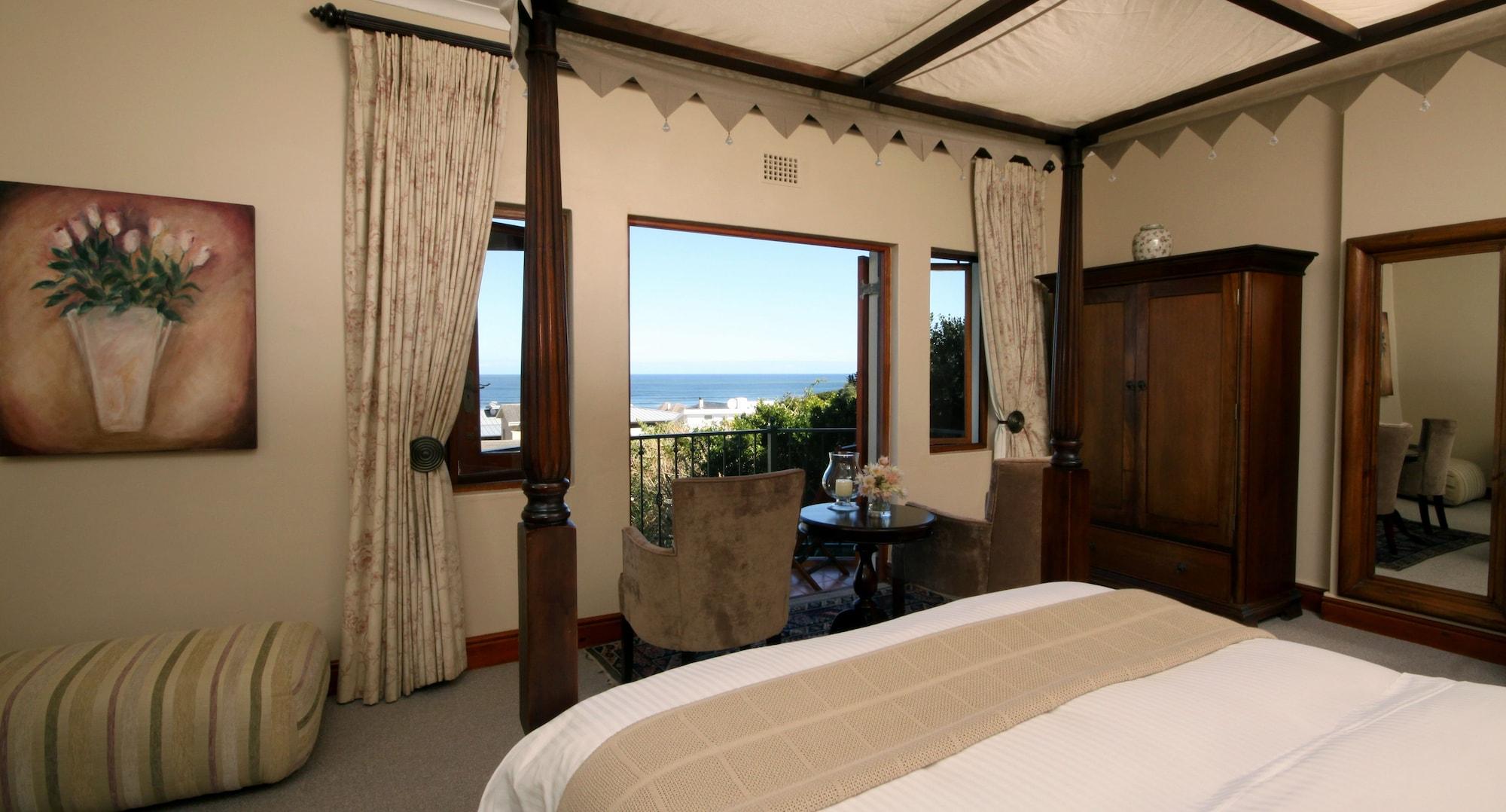 Lavender Manor Guest Lodge Hermanus Bagian luar foto