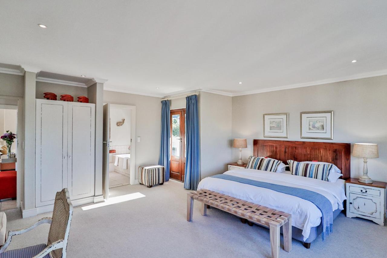 Lavender Manor Guest Lodge Hermanus Bagian luar foto