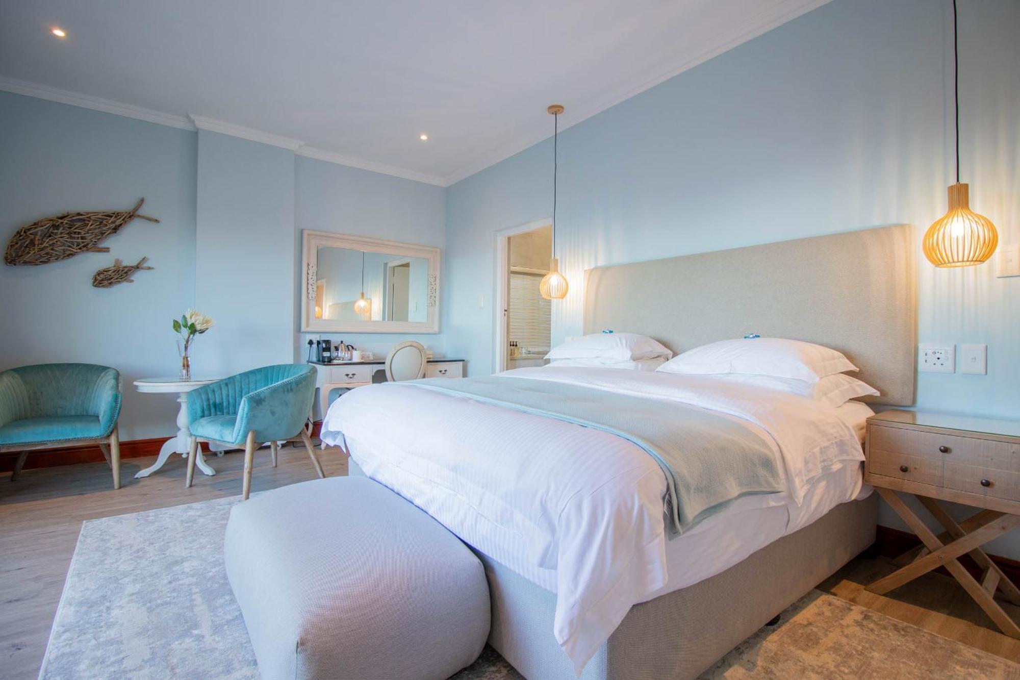 Lavender Manor Guest Lodge Hermanus Bagian luar foto