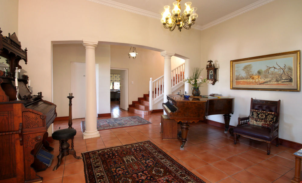 Lavender Manor Guest Lodge Hermanus Bagian luar foto